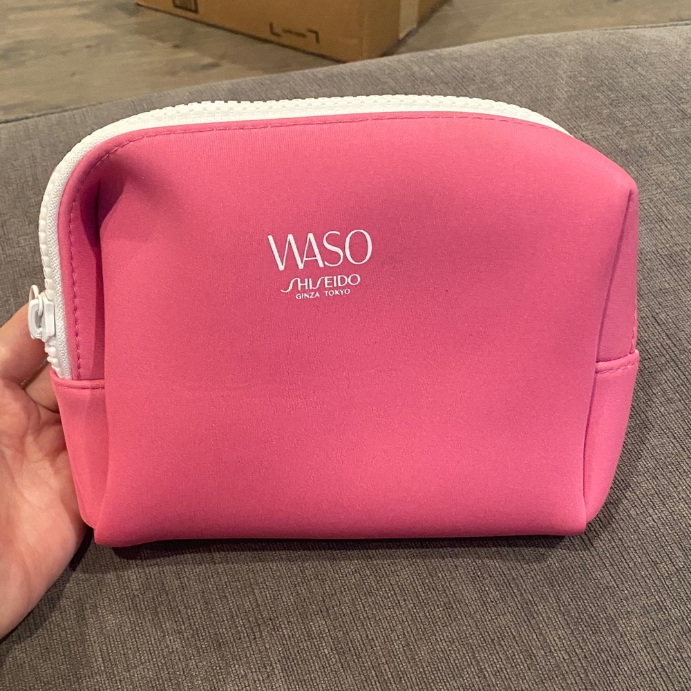 Shiseido Pink Makeup Bag - Excellent condition!!  beauty cosmetic cosmetics bags